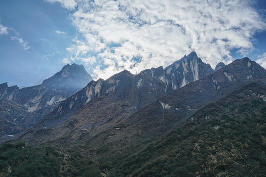 尼泊尔ABC徒步安纳普尔娜山峰图片素材免费下载