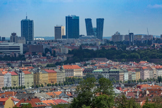 俯拍捷克布拉格老城城市风光图片素材免费下载
