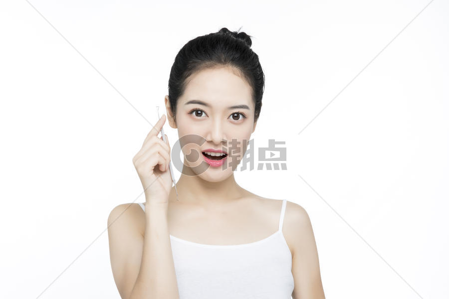 口腔牙齿美白护理女性图片素材免费下载