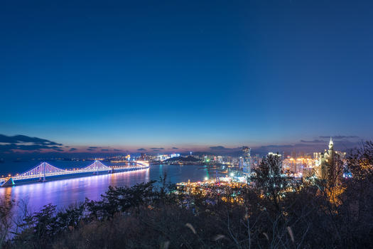 海滨城市夜景图片素材免费下载