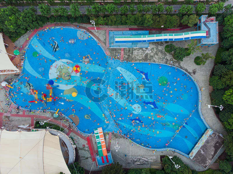 夏天深圳游乐场里的游泳池图片素材免费下载