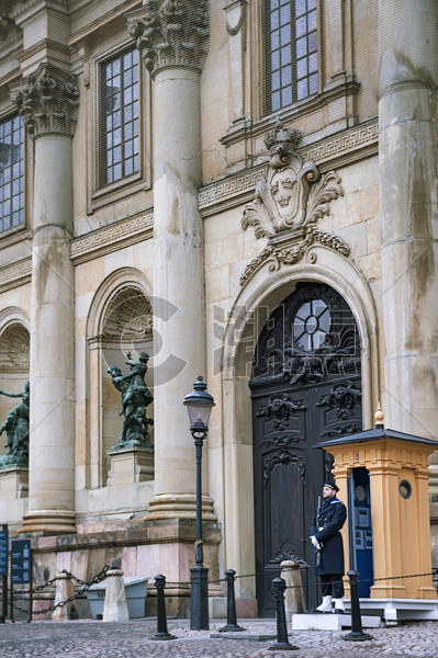 瑞典斯德哥尔摩皇宫护卫图片素材免费下载
