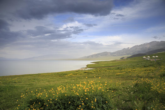 赛里木湖风光图片素材免费下载