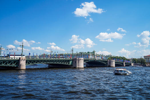 俄罗斯圣彼得堡桥图片素材免费下载