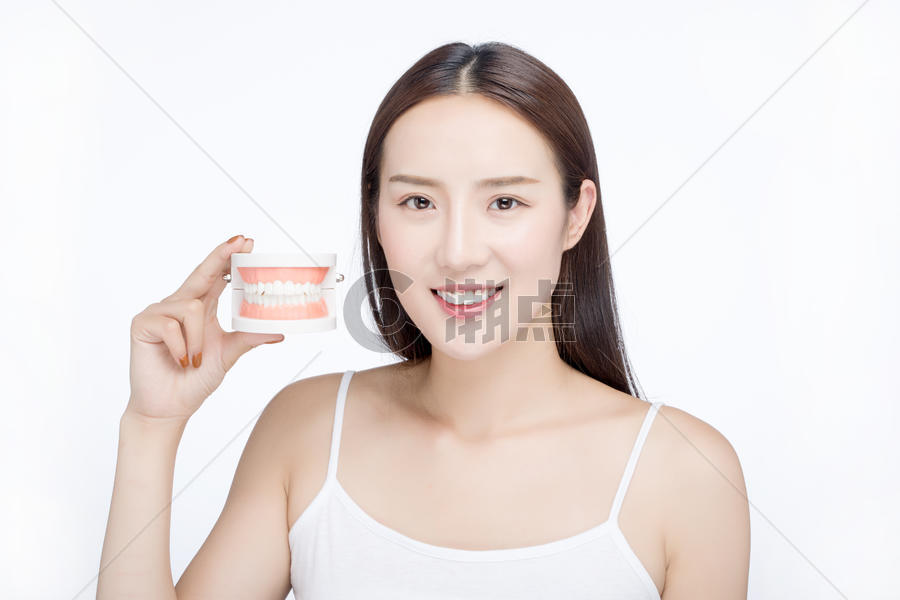 女性牙齿健康图片素材免费下载