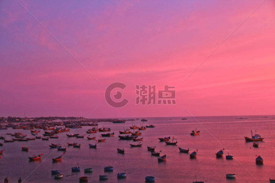 越南美奈渔港晚霞图片素材免费下载