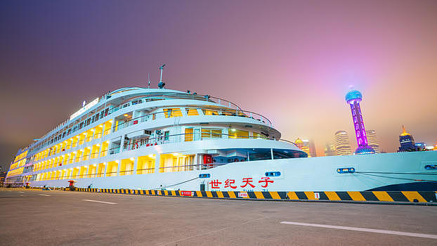 上海游轮码头图片素材免费下载