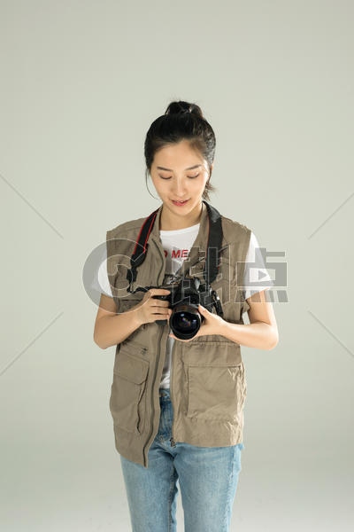女摄影师图片素材免费下载
