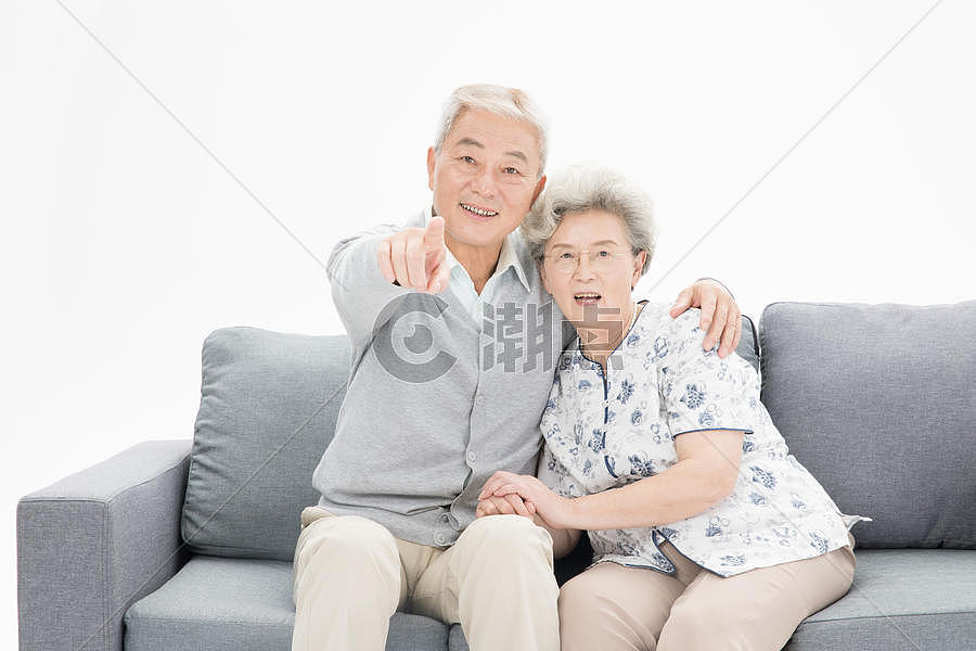 老年夫妇形象图片素材免费下载