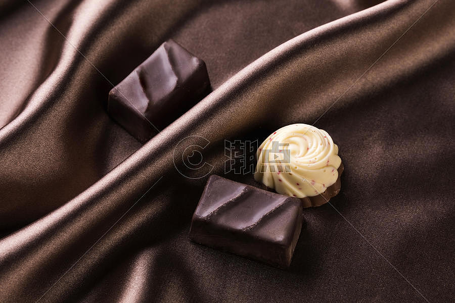 七夕丝滑巧克力图片素材免费下载