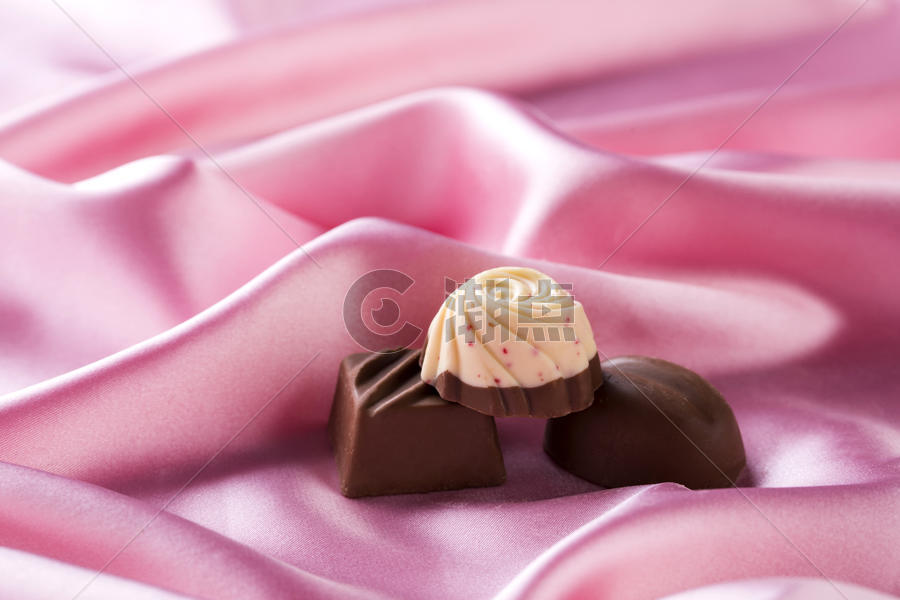 七夕丝滑巧克力图片素材免费下载