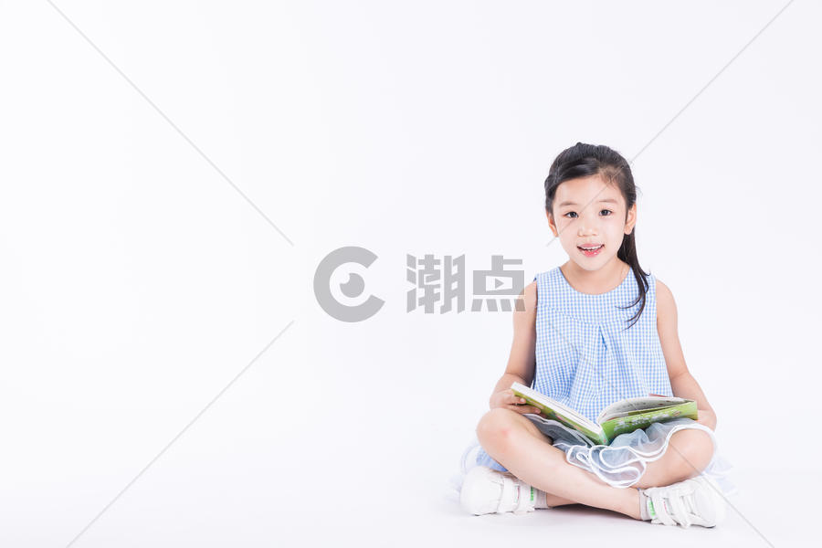 儿童阅读图片素材免费下载