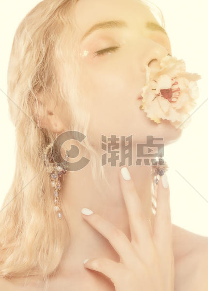 外国美女仙女美妆图片素材免费下载