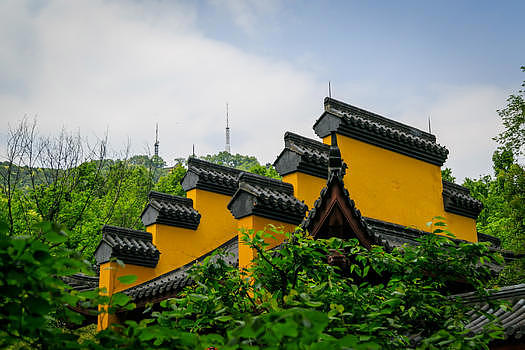杭州山中的灵隐寺图片素材免费下载