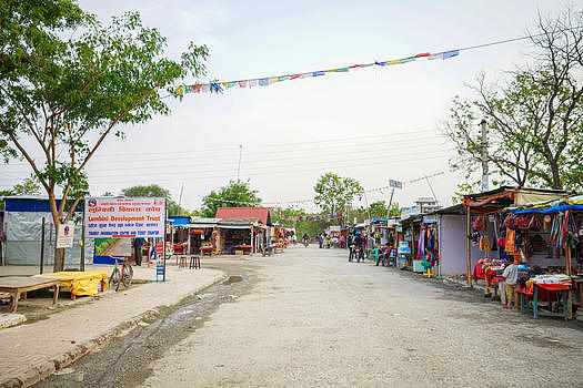 尼泊尔蓝毗尼街头风光街道图片素材免费下载