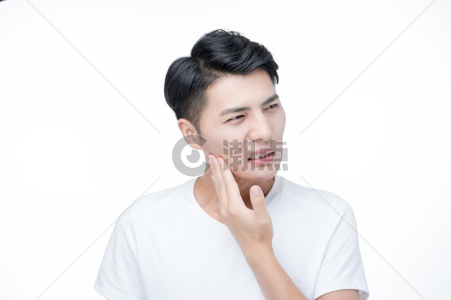男性牙疼图片素材免费下载