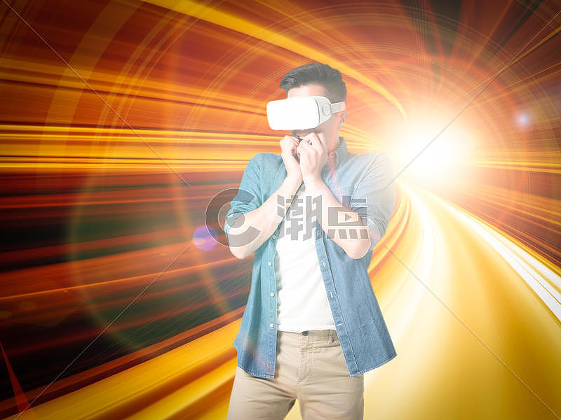 VR技术图片素材免费下载