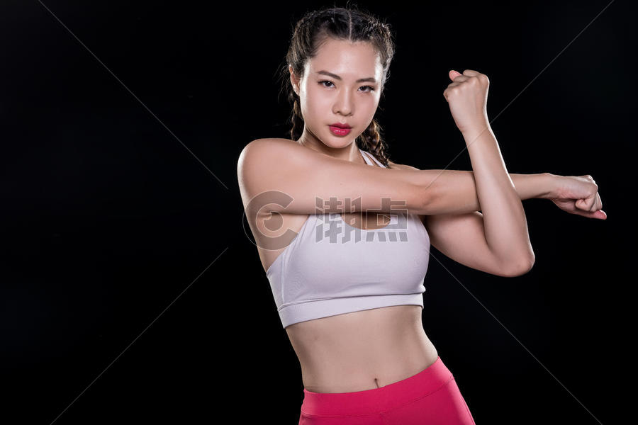 运动健身女性拉伸图片素材免费下载