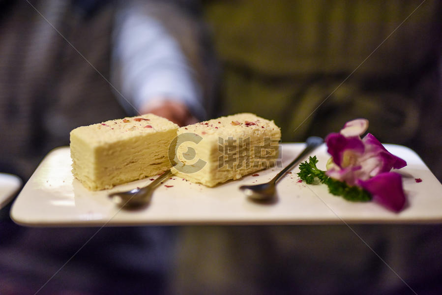 新疆特产甜品羊奶酥图片素材免费下载