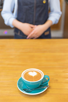 咖啡师与咖啡特写图片素材免费下载