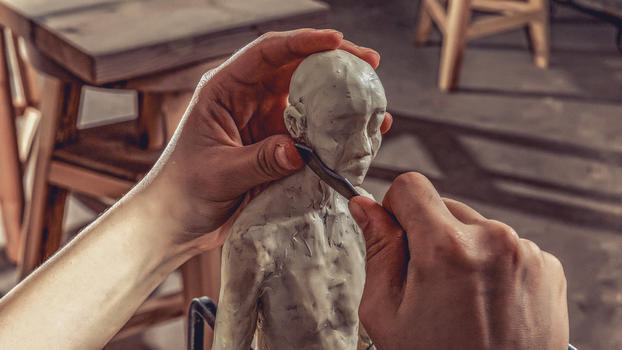 雕塑匠人图片素材免费下载