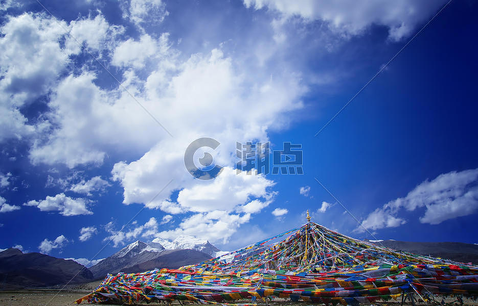 西藏拉萨经幡图片素材免费下载