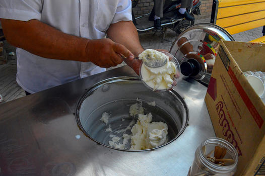 新疆手工冰淇淋图片素材免费下载