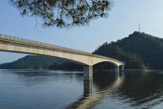 杭州千岛湖风景区的桥图片素材免费下载