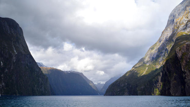 新西兰米尔福德峡湾图片素材免费下载