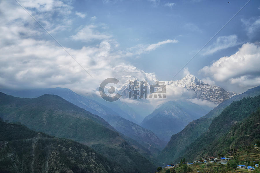 尼泊尔喜马拉雅山图片素材免费下载