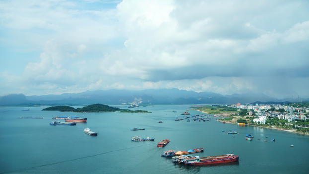 越南下龙湾下龙市海滨风光图片素材免费下载