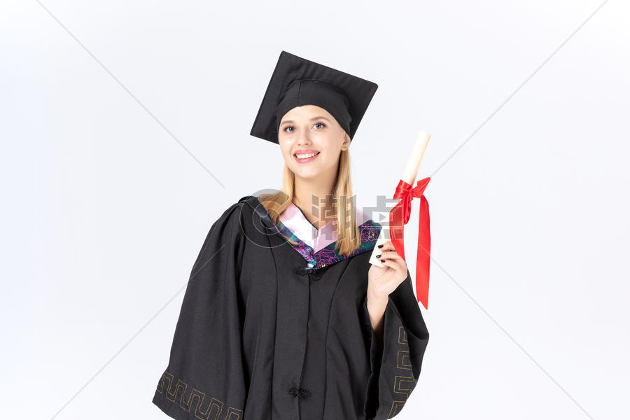 外国美女手拿毕业证书图片素材免费下载