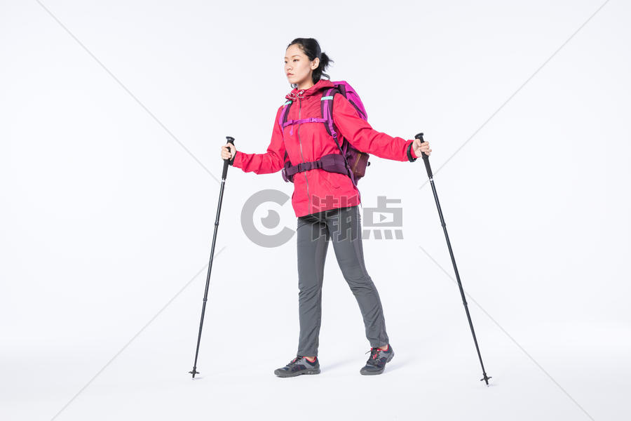 运动女性用登山杖远足图片素材免费下载