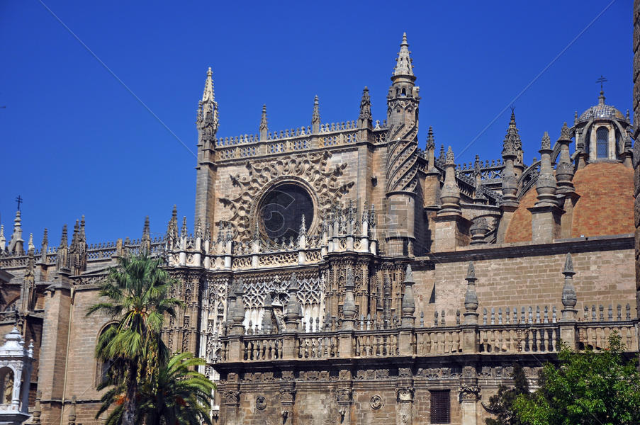 西班牙塞维利亚大教堂Catedral de Sevilla图片素材免费下载
