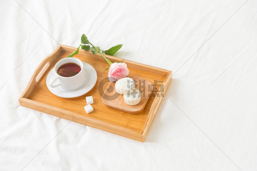 早餐红花与茶点图片素材免费下载