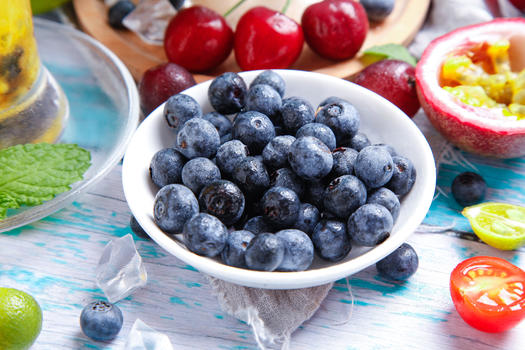 蓝莓鲜果图片素材免费下载