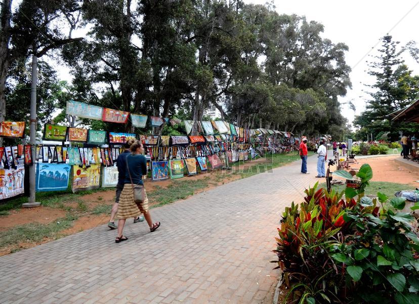 莫桑比克首都最大的当地艺术品市场图片素材免费下载