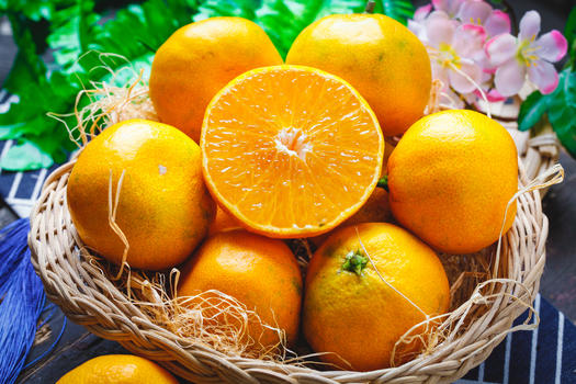 新鲜的橙子图片素材免费下载