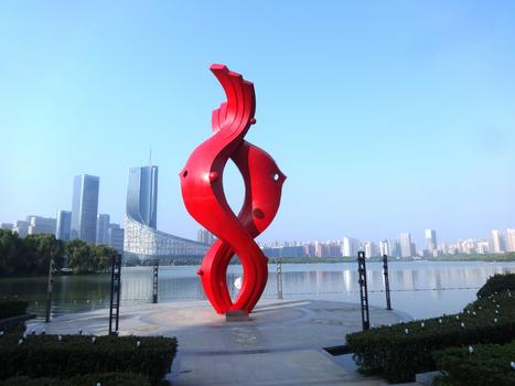 安徽合肥休闲游玩景点鱼水情城市雕塑图片素材免费下载