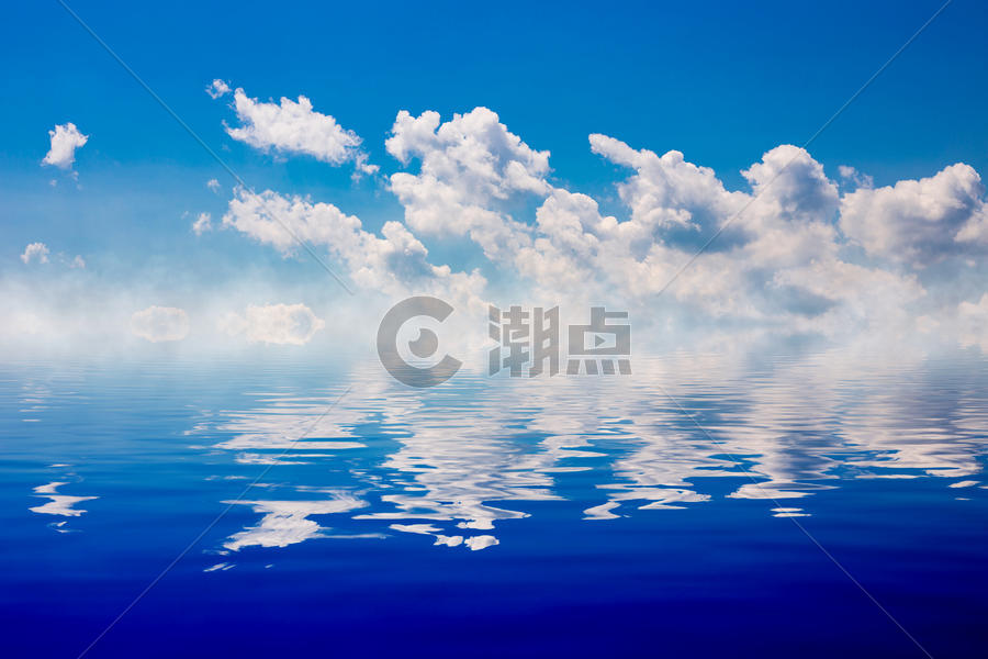 蓝天白云倒影之美图片素材免费下载