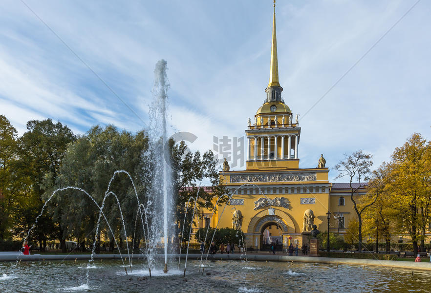 圣彼得堡海军总部大楼喷泉图片素材免费下载