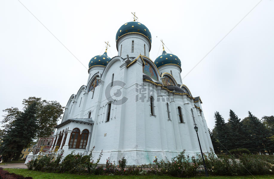 俄罗斯谢尔盖耶夫镇圣三一修道院图片素材免费下载