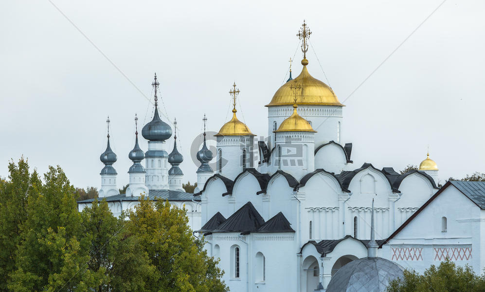 俄罗斯苏兹达尔旅游小镇苏兹达尔克里姆林宫建筑群图片素材免费下载