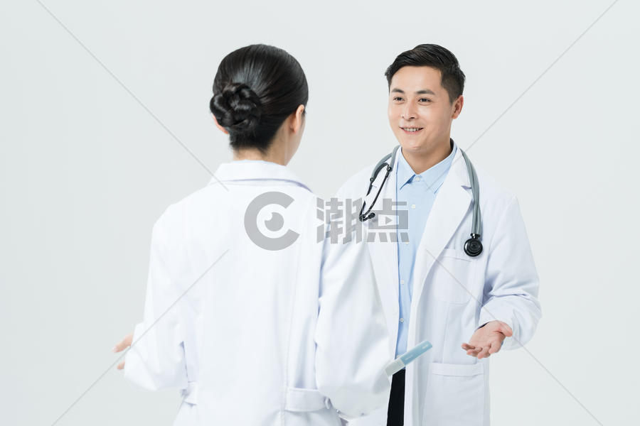 医生和护士讨论图片素材免费下载