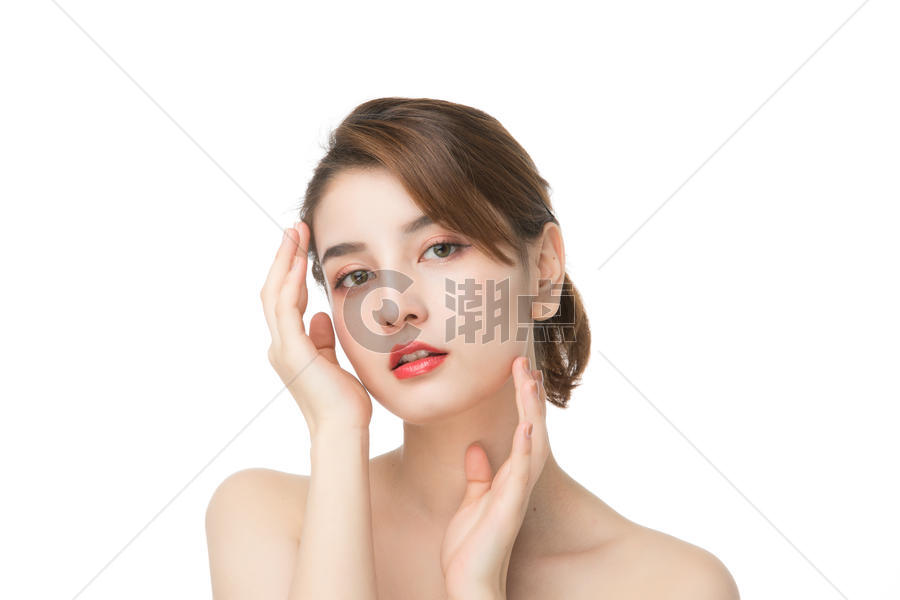 女性美妆护肤面部展示图片素材免费下载