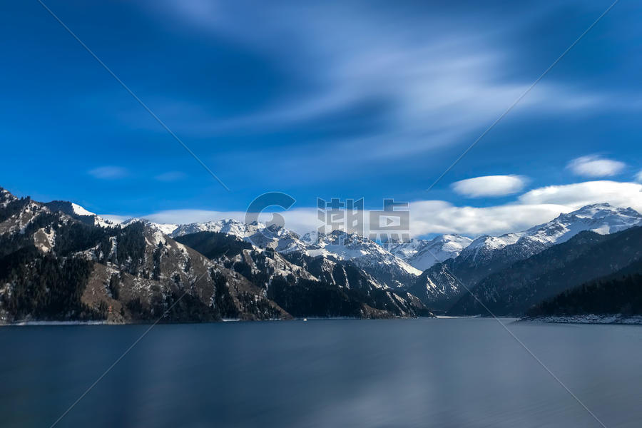 新疆天山天池雪景图片素材免费下载