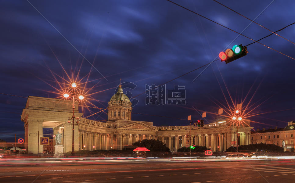 圣彼得堡著名旅游景点喀山大教堂夜景图片素材免费下载
