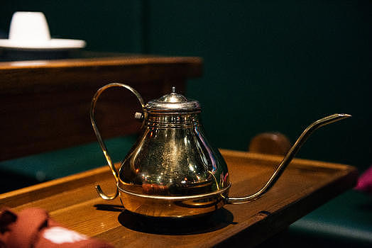 复古茶壶图片素材免费下载
