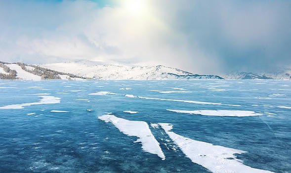冬季冰河图片素材免费下载