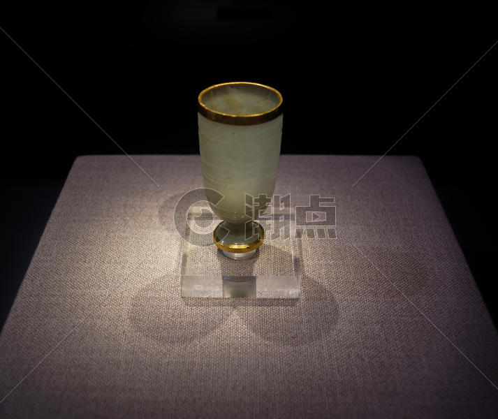 西安博物馆唐高脚玛瑙玉杯图片素材免费下载